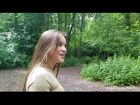 ❤️ На Евелина и предложив да се заебеме на јавно место! Таа рече да. Потоа ја заебав во газот и и свршив во уста. Потоа се налути. ️ Анално порно на порно mk.myteporn.ru